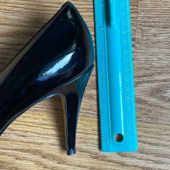 Enzo Angiolini Dixy in Black Patent Leather Sz 6.5 - Picture 8 of 9